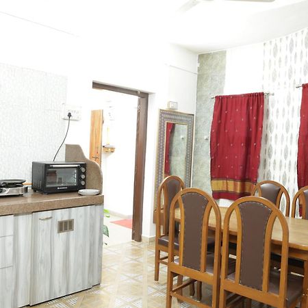 Prag View Heritage Homestay Бхудж Экстерьер фото